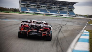 Lamborghini Revuelto SV