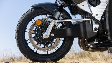 Bimota Tera H2, il sistema Tesi è una firma riconoscibilissima