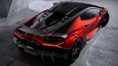 Lamborghini Revuelto SV