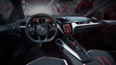 Lamborghini Revuelto SV