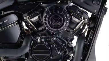Rieju Coaster 125 V2, il motore è bicilindrico come sulle custom DOC