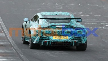 Aston Martin Vantage RS