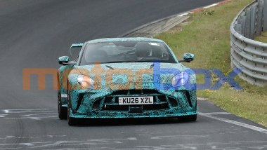 Aston Martin Vantage RS