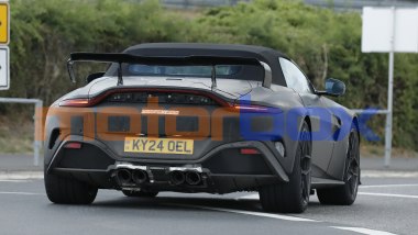 Aston Martin Vantage RS Roadster