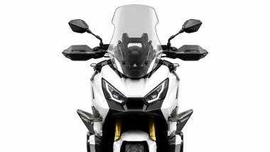 QJMotor X-Adventure 900