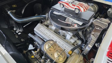 Corvette C2 di Austin Powers all'asta: la Stingray di Felicity Shagwell