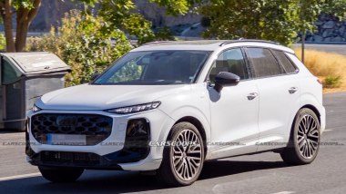 Audi SQ3 foto spia