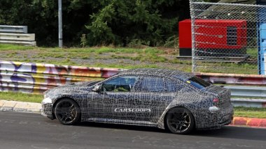 BMW M3 elettrica foto spia Nürburgring