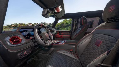 Brabus 900 Rocket Edition Cabrio, l'abitacolo