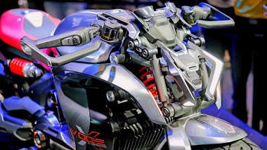 Voge CU-X Hybrid Concept, la sospensione anteriore a doppio braccio