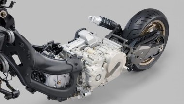 La meccanica del Kymvo AK 550
