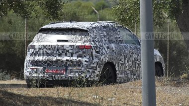 Volkswagen ID. Tiguan foto spia