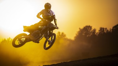 Triumph TF 250-X 2027, le sospensioni KYB