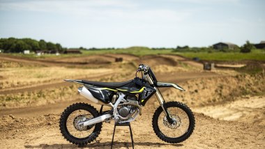Triumph TF 250-X 2027, la nuova livrea
