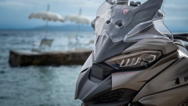 Ducati Multistrada V4 S Grand Tour, il pacchetto radar è compreso di serie