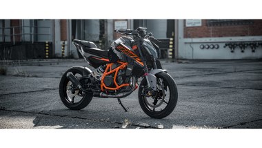 La KTM 390 Duke è la più leggera