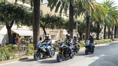 Sfida Crossover Entry Level 2026, le moto in parata a Moneglia