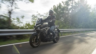 Sfida Crossover Entry Level 2026, la dotazione completa rende la 703T una perfetta viaggiatrice