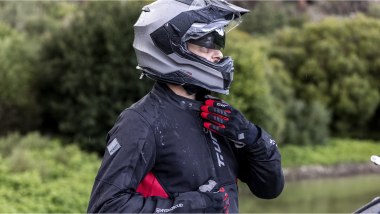 T.ur Garda Hydroscud: taglio adventure, design minimal