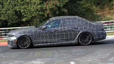 BMW M5 facelift - foto spia