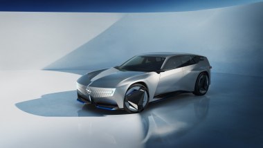 Opel STX Concept, il design