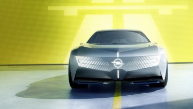 Opel STX Concept, il nuovo Vizor