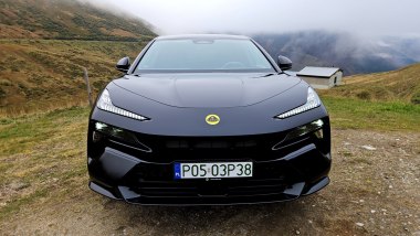 Lotus Eletre X, frontale