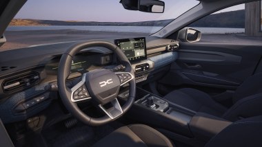 Dacia Striker, interni