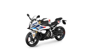 BMW F 450 RR 2027 con i colori M Sport