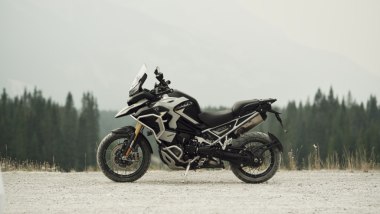 Triumph Tiger 1200 2027, la versione Rally Explorer