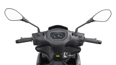 QJ Motor LTS 125S, la strumentazione