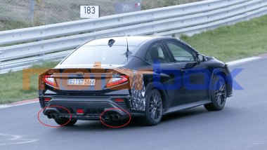 Muletto su base Subaru Impreza fotografato al Nurburgring