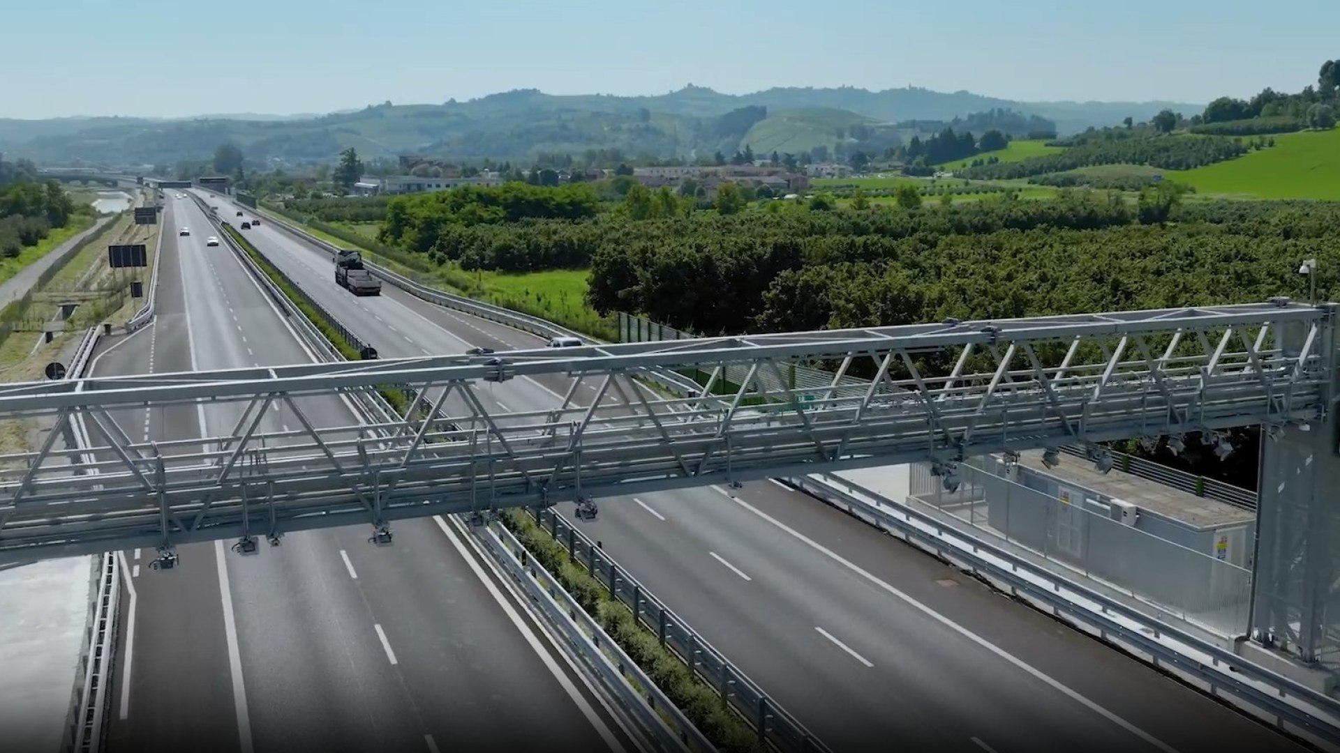 Autostrade introduce il sistema Free Flow, senza caselli e con pagamento automatico
