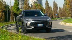 MG HS Hybrid+: prova, prezzi e consumi veri del SUV ibrido