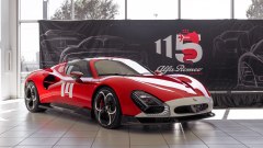 Alfa Romeo 33 Stradale: consegne esclusive tra USA e Arese