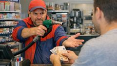 Benzina e Diesel: ecco le regioni dove costa di pi&ugrave; (e quelle dove si risparmia)