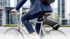 ASUS Oxiis E250G1 trasforma la tua bici in una e-bike: il video