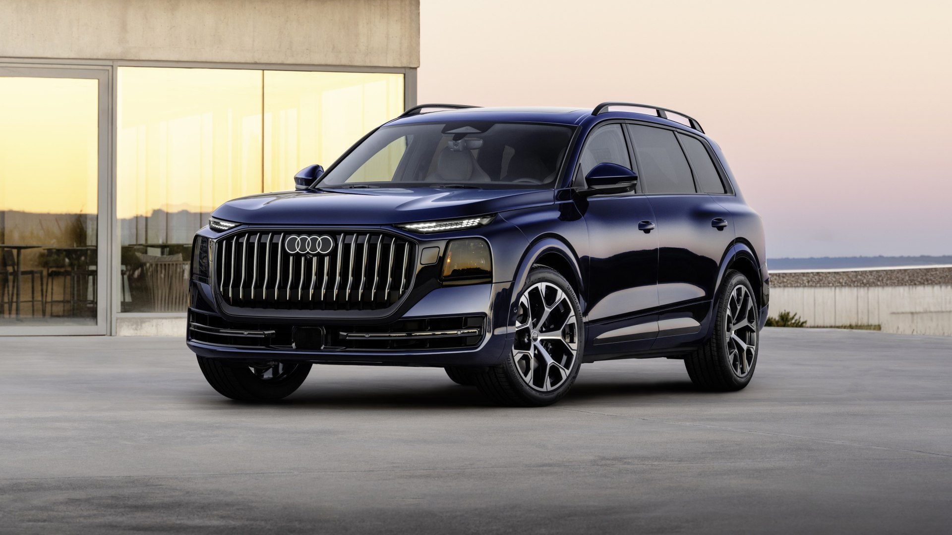 Audi Q9, maxi SUV extra large con 5,31 metri e tecnologia di bordo avanzata