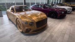 Bentley Continental GT di legno: replica unica in vendita