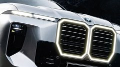 BMW pensa di lanciare una X8 ancora più grande della X7