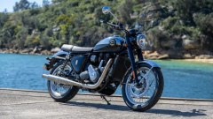 Nuovi colori per la BSA Gold Star 650: la classic si rif&agrave; il trucco