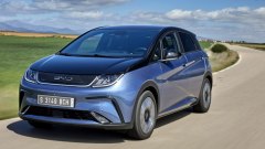 BYD Dolphin DM-i: motore, prezzo e novità della PHEV