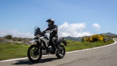 CFMoto 1000 MT-X: prova, prezzo, pregi e difetti della maxi enduro