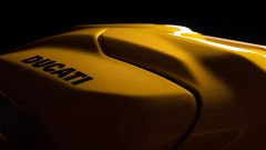 Ducati Streetfighter V2 2026: colori, versioni e prezzi