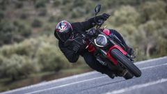 Ducati Monster 2026: prova video, pregi e difetti della naked