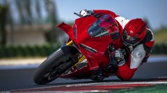 Ducati Panigale V4 2027: novità, scheda tecnica e immagini della sportiva