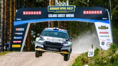Rally Scandinavia 2026: Heikkila batte Sesks, delusione Lancia