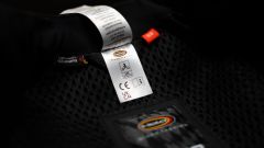 Speciale sicurezza: come acquistare i capi d'abbigliamento moto senza errori