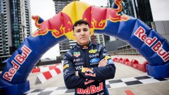F1: Red Bull rinnova Hadjar, farà coppia con Verstappen nel 2027