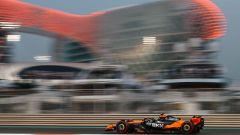 F1 GP Abu Dhabi 2025, FP2: Norris al top, Verstappen a 3 decimi